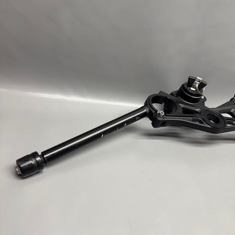 BMW S1000RR K67 FORK CROSS BRACE UPPER 2018 2019 2020 2021 2022 OEM 83