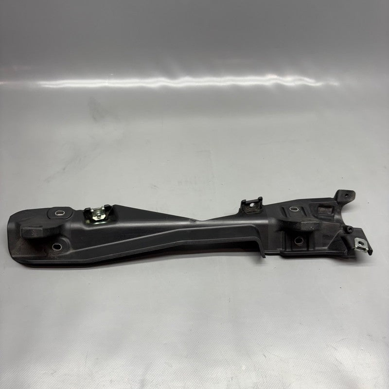 7716655 BMW K1600GT CASE HOLDER LEFT 2011 2012 2013 2014 2015 2016 OEM 7716655