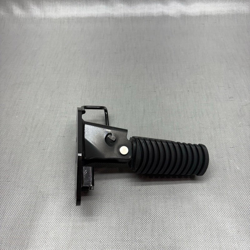 BMW C400X FOOTPEG RIGHT REAR 2018 2019 2020 OEM 8558604