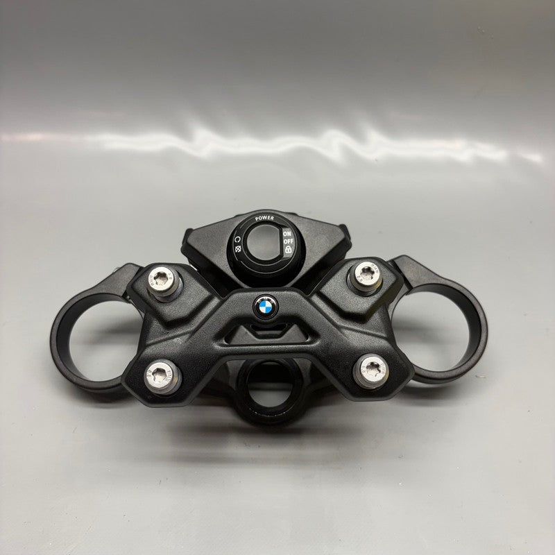 BMW S1000R UPPER FORK CROSS BRACE 2020 2021 2022 2023 2024 OEM 9832018