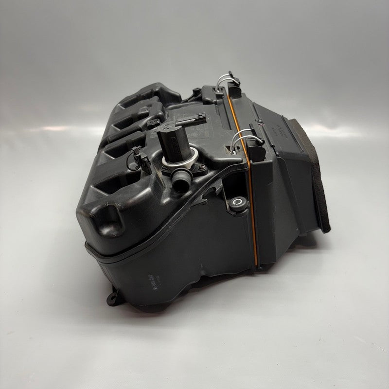 BMW S1000RR AIR BOX INTAKE MUFFLER 2010 2011 2012 2013 2014 OEM 852655