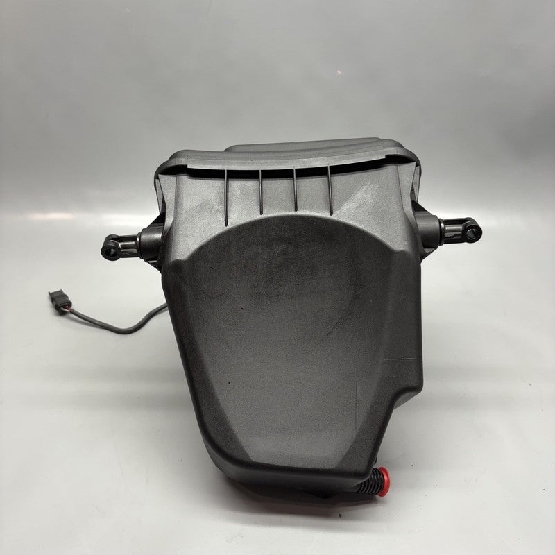 8530469 BMW K1300S OIL TANK 2007 2008 2009 2010 2011 2012 2013 2014 2015 OEM 8530469