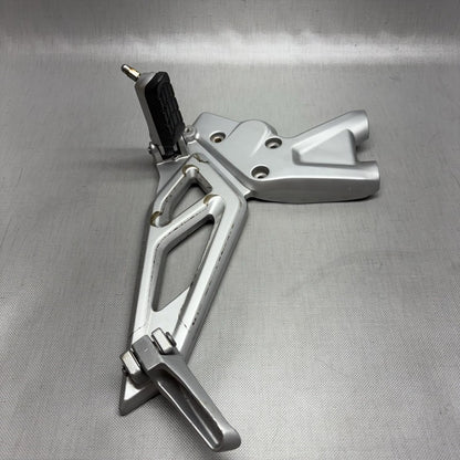 G 310R BMW G 310R FOOT REST PEG MOUNT BRACKET LEFT 2016 2017 2018 2019 2020 OEM