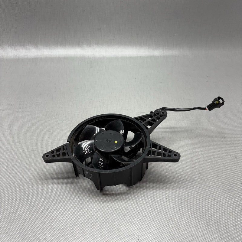 8555494 BMW G310R RADIATOR COOLING FAN 2017 2018 OEM 8555494