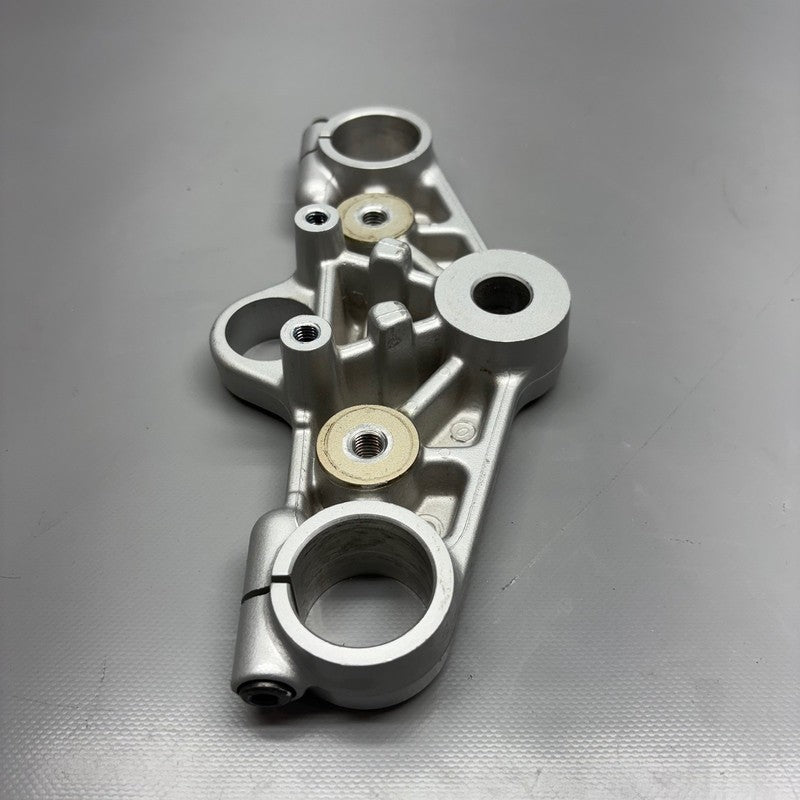 BMW R1150RS TRIPPLE CLAMP TREE UPPER 2002 2003 2004 2005 2006 OEM 2311