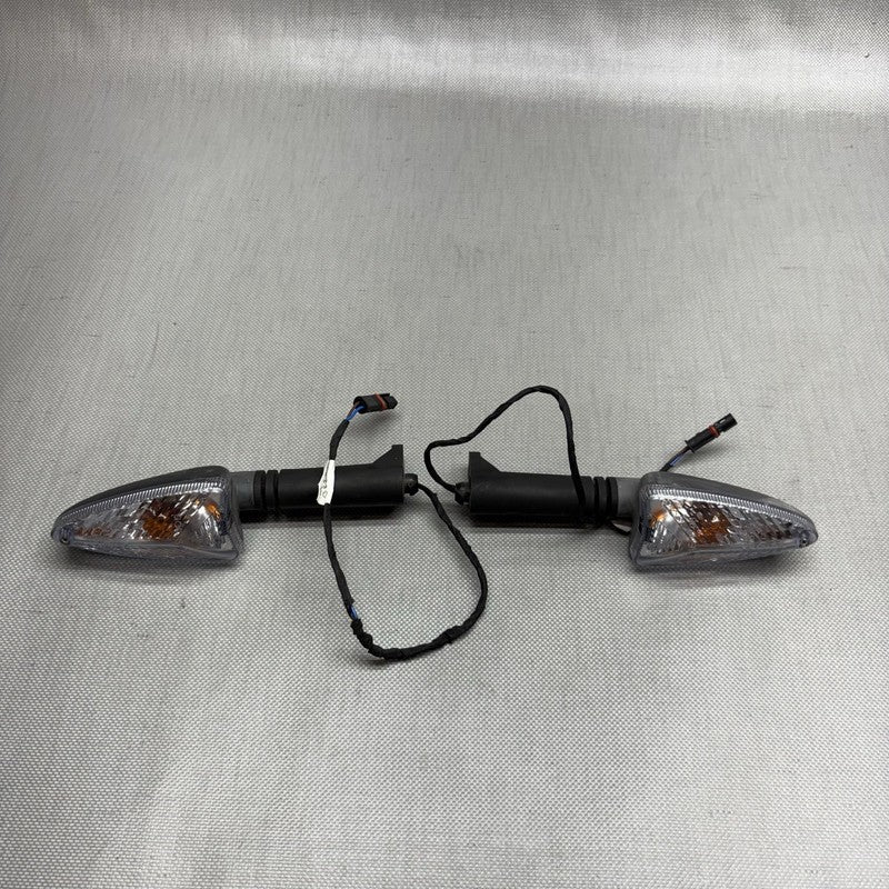 G 310R BMW G 310R REAR SIGNAL LIGHTS 2016 2017 2018 2019 2020 OEM