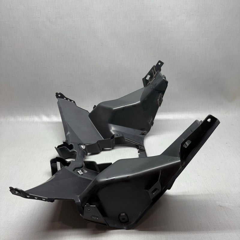 BMW C400X LEG SHIELD BOTTOM 2018 2019 2020 OEM 8566808