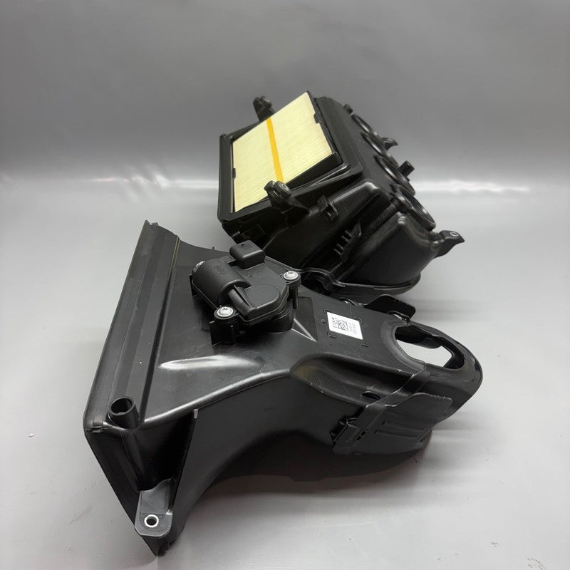 BMW S1000R AIR INTAKE CLEANER BOX 2020 2021 2022 2023 2024 2025 OEM 85