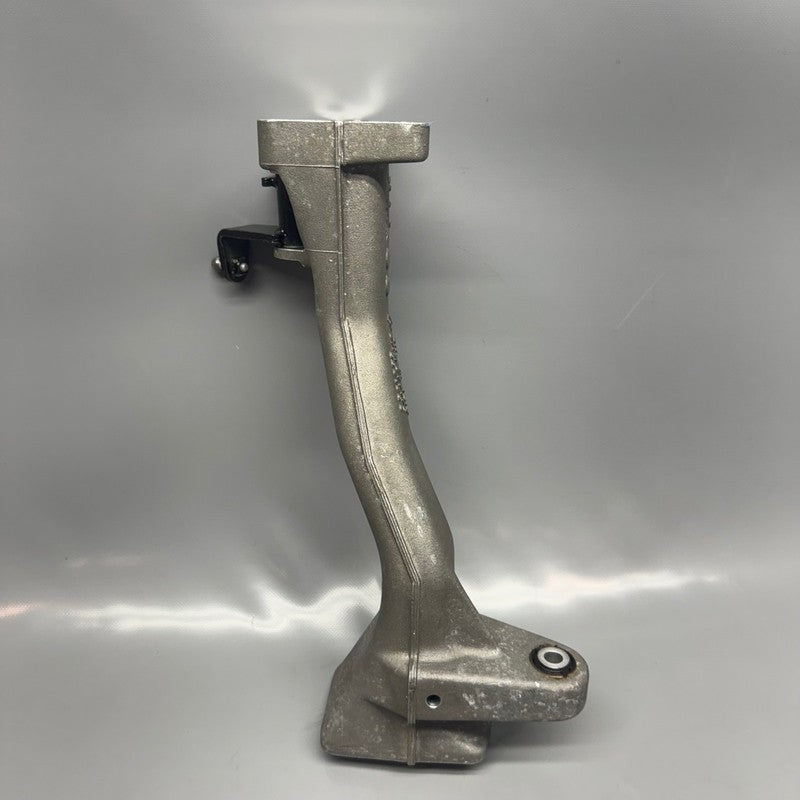 BMW K 1200LT SWING ARM MOUNT BRACKET REAR 2005 2006 2007 2008 OEM 2321