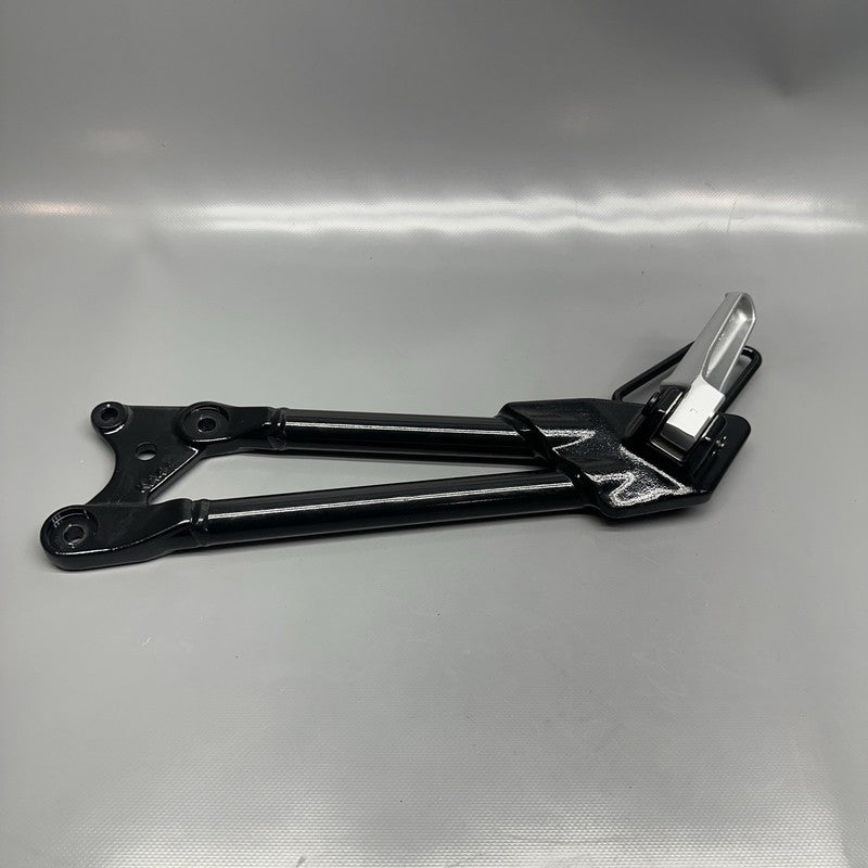 G310GS BMW G310GS FOOTREST BRACKET LEFT REAR 2018 2019 OEM
