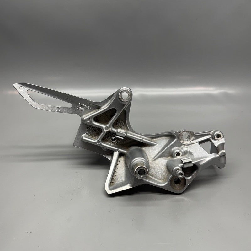 BMW F800ST FOOTREST LEFT FRONT 2006 2007 2008 2009 2010 2011 2012 OEM 