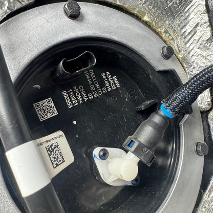 R18 B BMW R18 B FUEL TANK 2020 2021 2022 2023 2024 OEM
