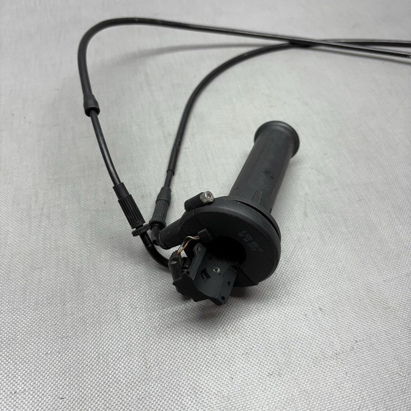 8522480 BMW C650 GT THROTTLE GRIP HEATED 2011 2012 2013 2014 2015 OEM 8522480