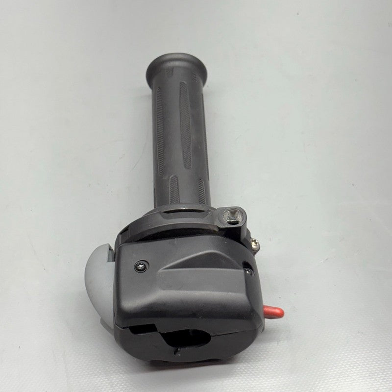 BMW R1200GS HANDLEBAR GRIP RIGHT  2009 2010 2011 2012 2013 OEM 7727067