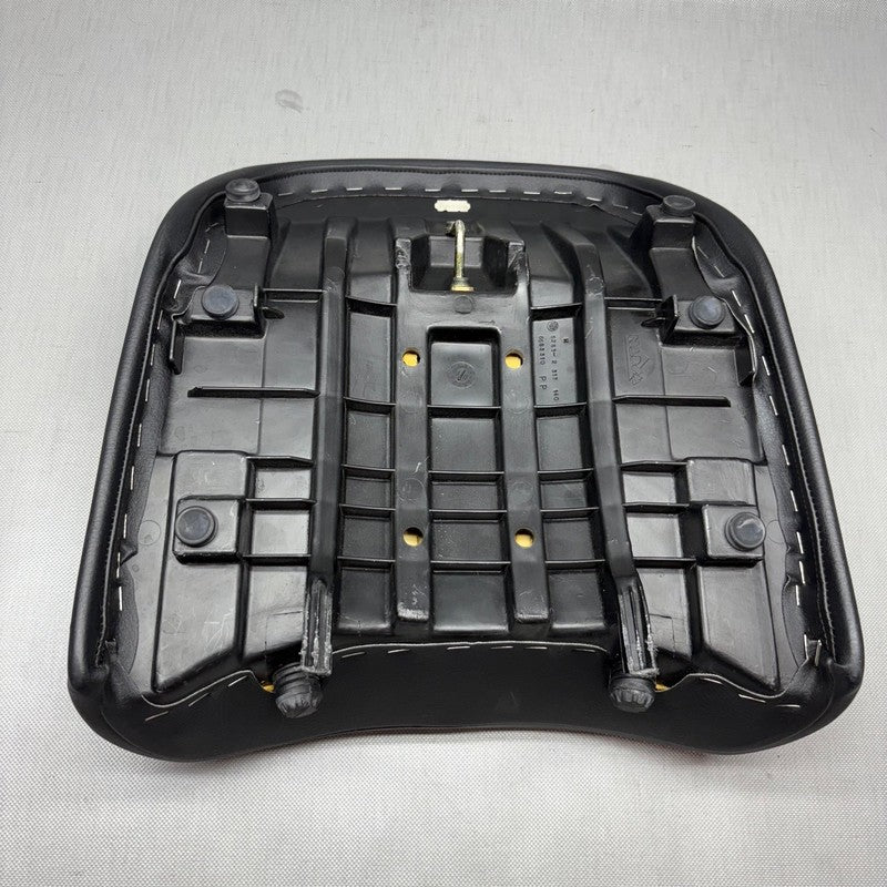 2313140 BMW R1150RS SEAT REAR 2002 2003 2004 2005 2006 OEM 2313140