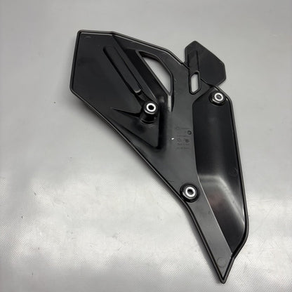 5A6A3F2 BMW R1300GS ADVENTURE HEEL GVARD RIGHT 2023 2024 2025 OEM 5A6A3F2