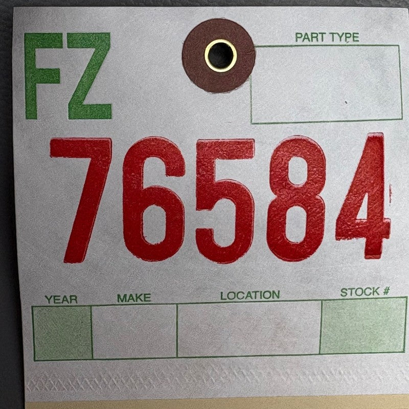 9467718 BMW R18 TRANSCONTINENTAL FOOTREST PLATE RIGHT REAR 2020 2021 2022 2023 2024 OEM