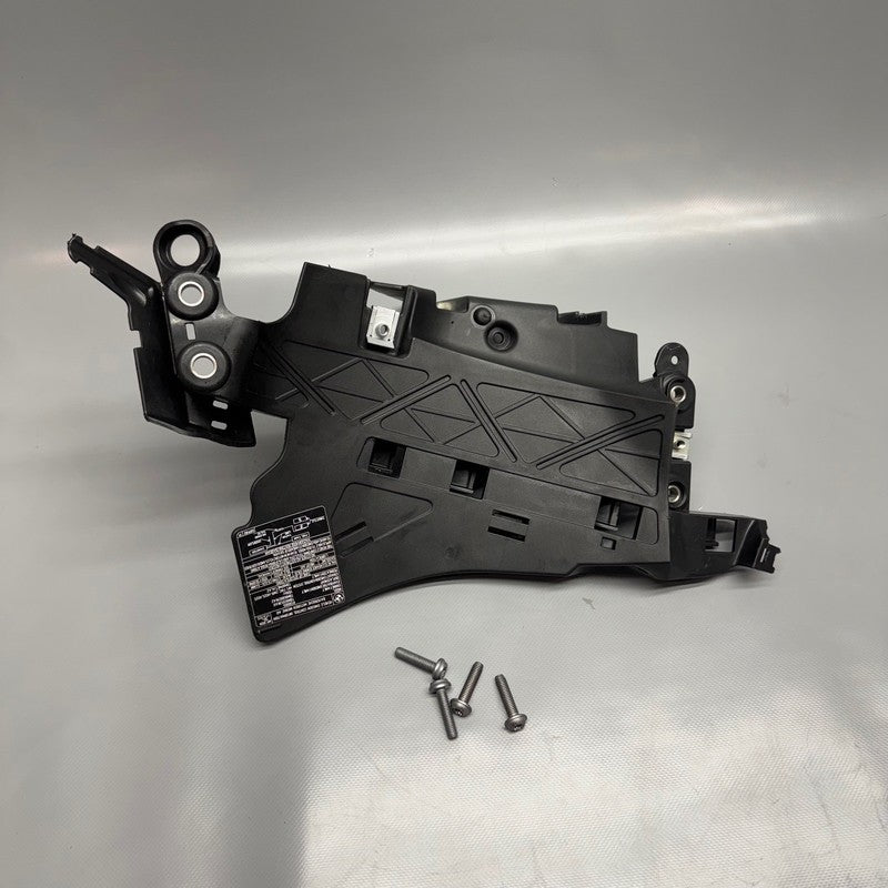 BMW R1300GS FRONT PANEL CARRIER RIGHT 2022 2023 2024 2025 2026 OEM 154