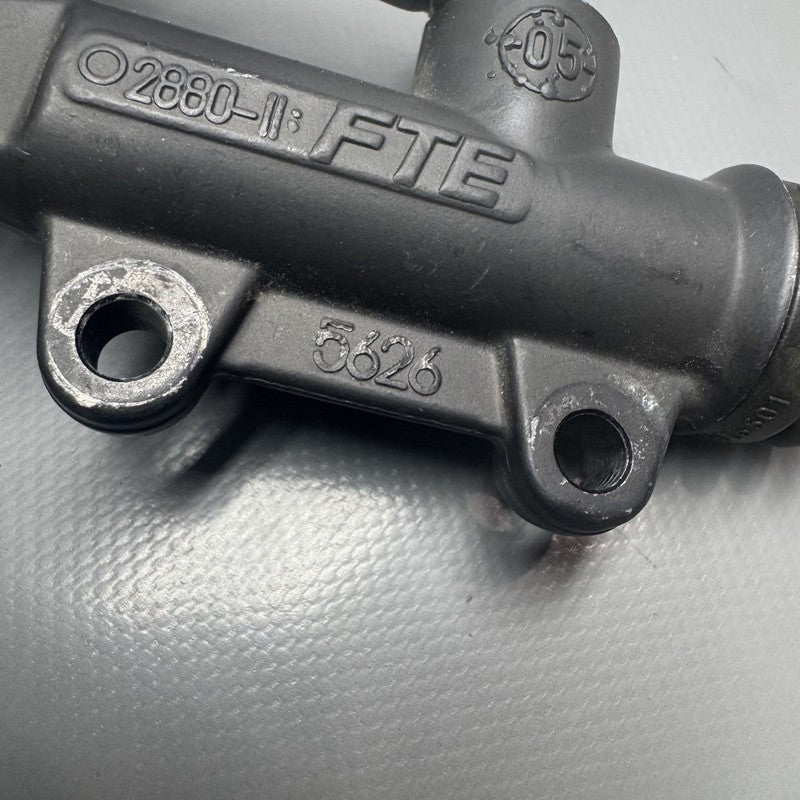 7650749 BMW K 1200LT BRAKE MASTER CYLINDER 2005 2006 2007 2008 OEM 7650749