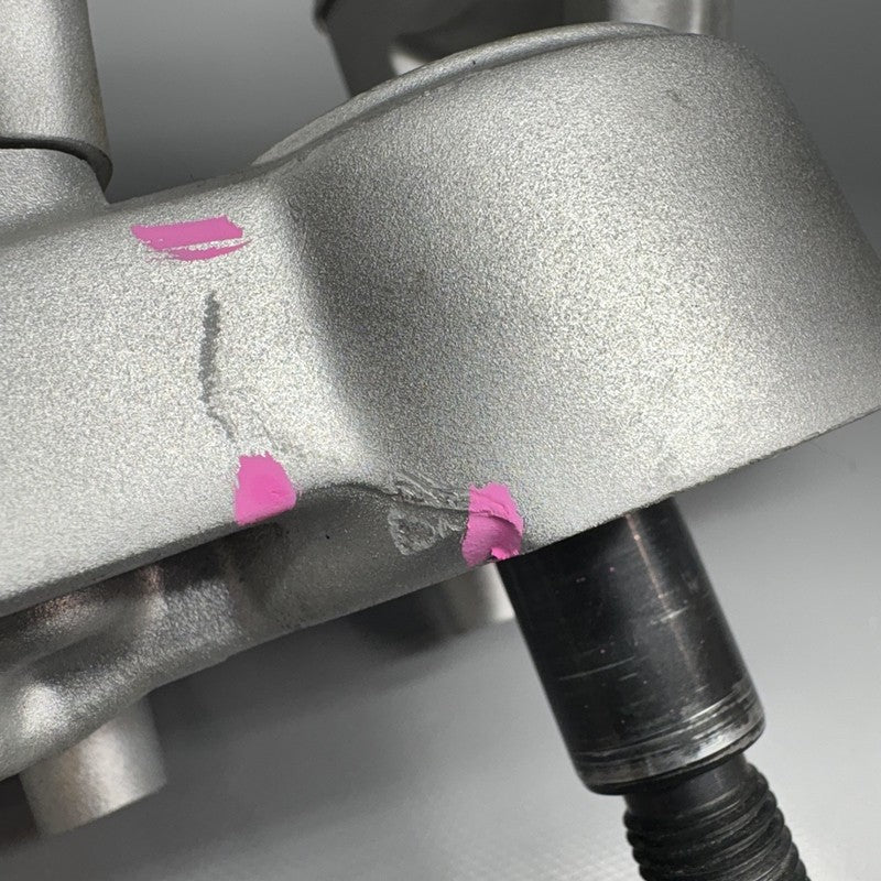 7704584 BMW R1200GS TRIPLE TREE CLAMP UPPER 2006 2007 2008 2009 2010 2011 2012 OEM