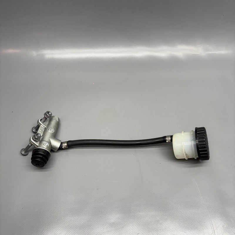 BMW K1600 BAGGER REAR BRAKE MASTER CYLINDER 2017-2021 2022 2023 2024 2