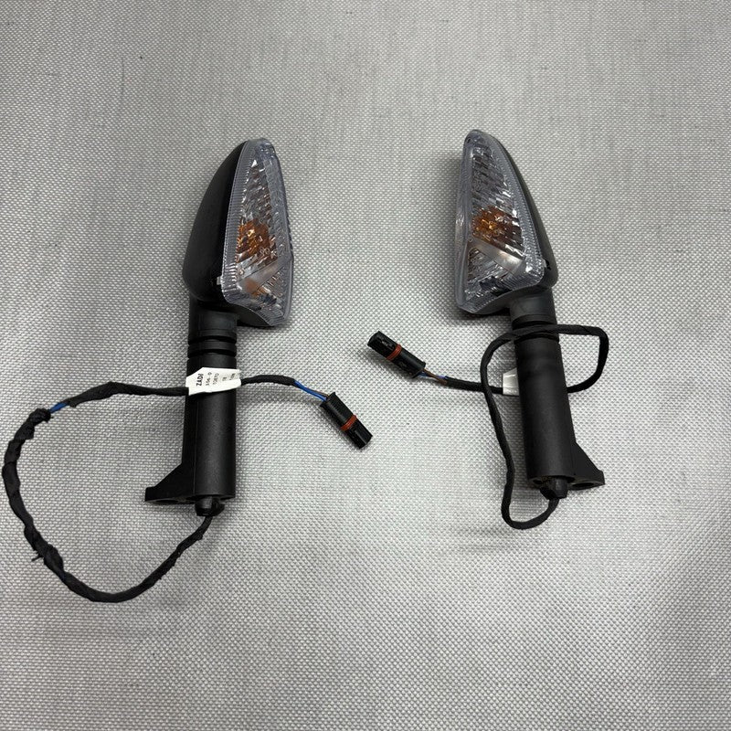 G 310R BMW G 310R REAR SIGNAL LIGHTS 2016 2017 2018 2019 2020 OEM