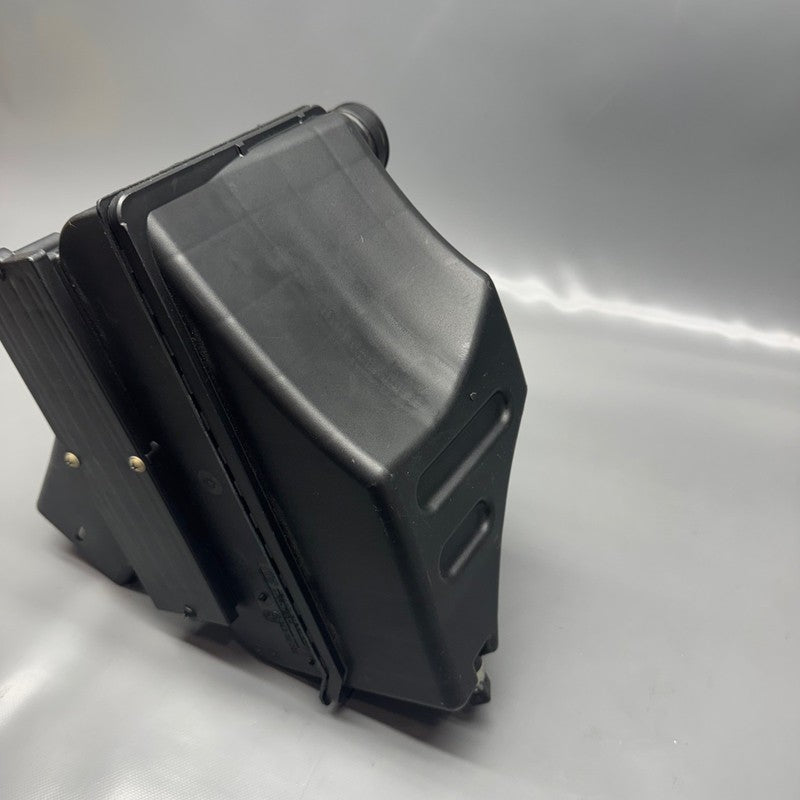 BMW K 1200LT AIR INTAKE BOX 2005 2006 2007 2008 OEM 7672578