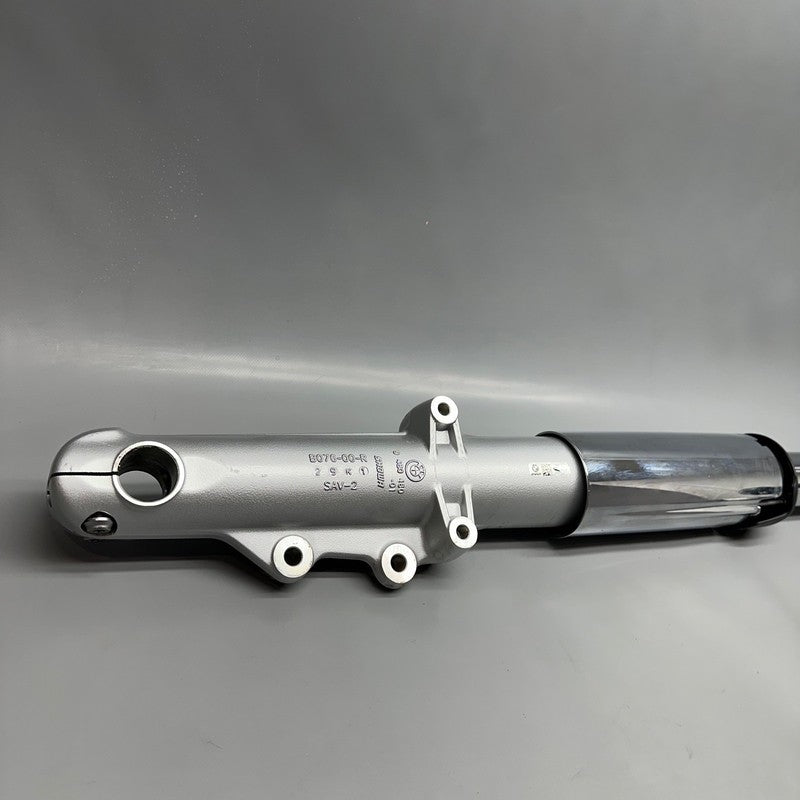 BMW R18 TRANSCONTINENTAL FORK LEG RIGHT 2020 2021 2022 2023 2024 OEM 9