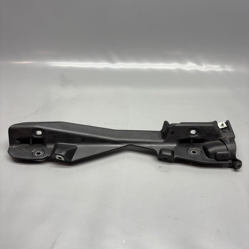 7716655 BMW K1600GT CASE HOLDER LEFT 2011 2012 2013 2014 2015 2016 OEM 7716655
