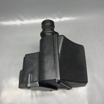 BMW K 1200LT AIR INTAKE BOX 2005 2006 2007 2008 OEM 7672578