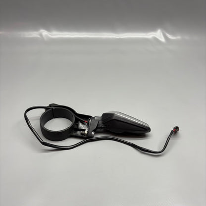 7108274 BMW R12 NINE T SIGNAL LIGHT RIGHT FRONT 2022 2023 2024 2025 OEM 7108274