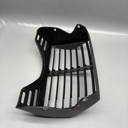8409732 BMW R18 TRANSCONTINENTAL OIL COOLER COVER 2020 2021 2022 2023 2024 2025 8409732