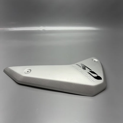 1683104 BMW R1300GS RADIATOR COWL RIGHT 2022 2023 2024 OEM 1683104