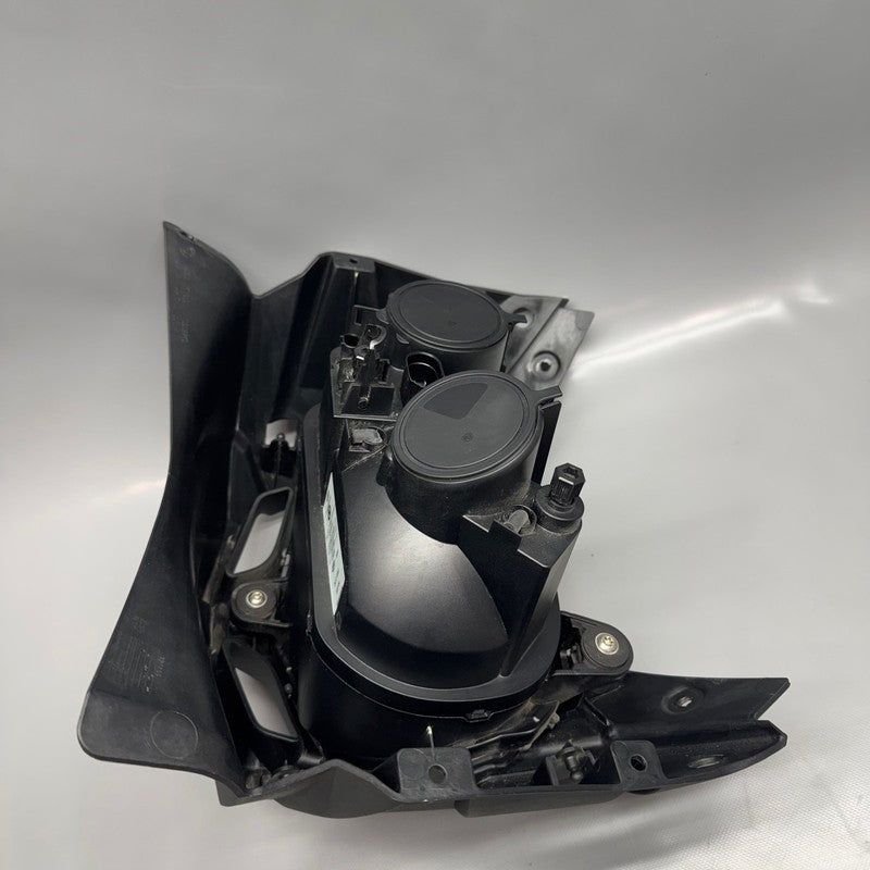 BMW F800ST HEADLIGHT 2006 2007 2008 2009 2010 2011 2012 OEM 7692303