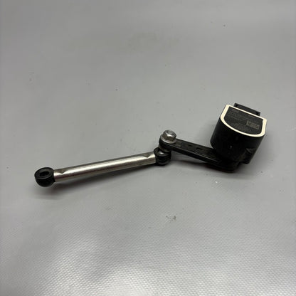 BMW K1600 BAGGER LEVEL SENSOR 2017 2018 2019 2020 2021 OEM 6870000