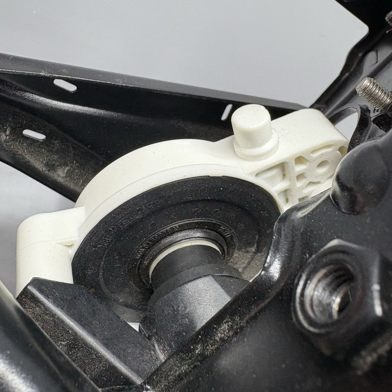 7725101 BMW C650 GT TRIM BRACKET FRONT 2011 2012 2013 2014 2015 OEM 7725101