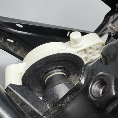 7725101 BMW C650 GT TRIM BRACKET FRONT 2011 2012 2013 2014 2015 OEM 7725101