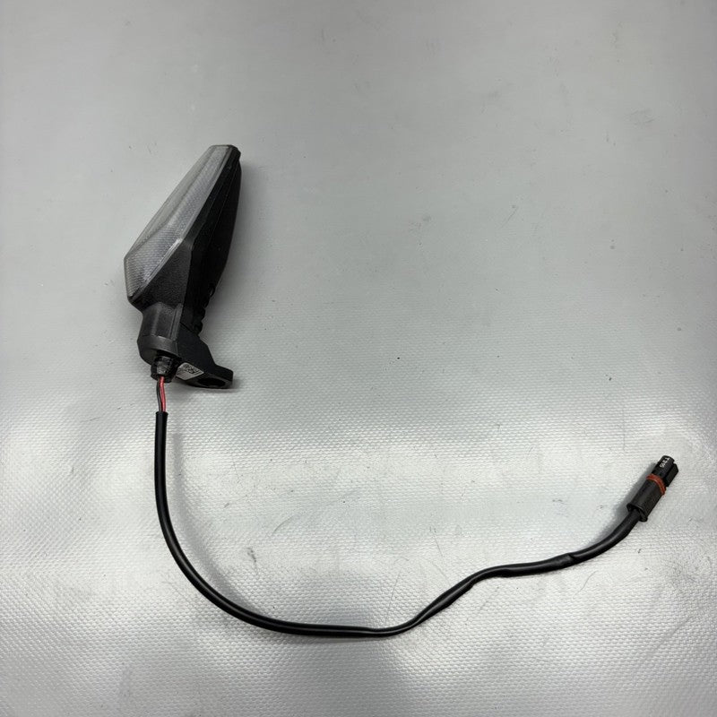 F900R BMW F900R TURN SIGNAL FRONT 2020 2021 2022 2023 2024