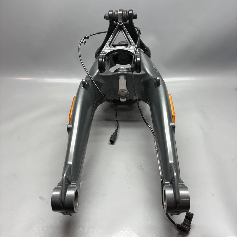 BMW K1300S FRONT WHEEL CARRIER 2007-2011 2012 2013 2014 2015 OEM 77205