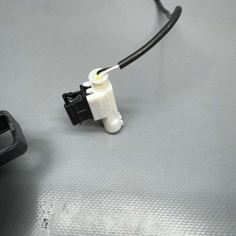 BMW R1300GS ADVENTURE KEYLESS FUELL CAP 2023 2024 2025 OEM
