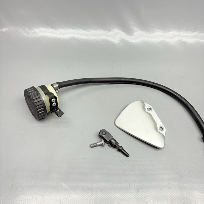 7673520 BMW R1200GS REAR BRAKE MASTER CYLINDER 2009 2010 2011 2012 2013 OEM 7673520