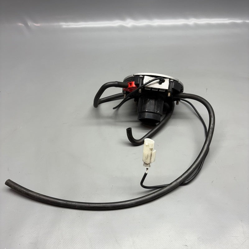 BMW C400X GAS CAP KEYLESS 2018 2019 2020 OEM