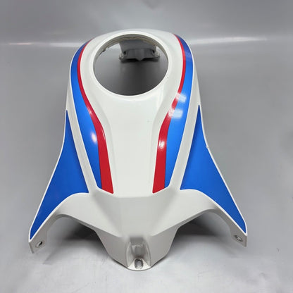 8560409 BMW G310GS CENTER FUEL TANK COVER 2016 2017 2018 2019 2020 OEM 8560409