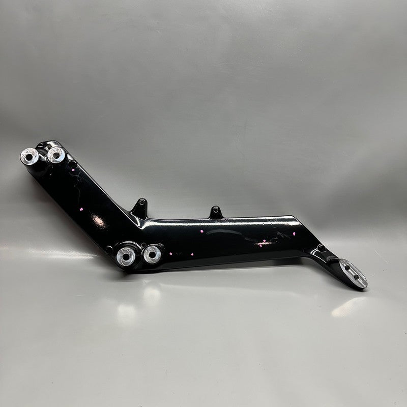 BMW R18 TRANSCONTINENTAL TRUNK SUPPORT BRACKET LEFT 2020-2023 2024 202