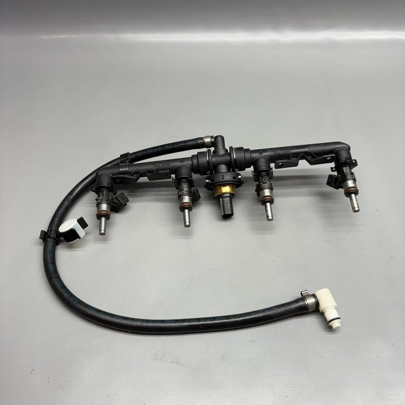 K 1300S BMW K 1300S INJECTION RAIL 2007-2011 2012 2013 2014 2015 OEM