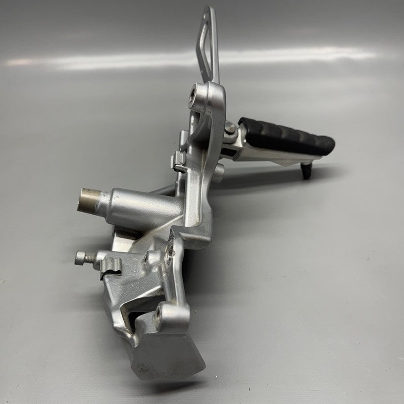 BMW F800ST FOOTREST LEFT FRONT 2006 2007 2008 2009 2010 2011 2012 OEM 