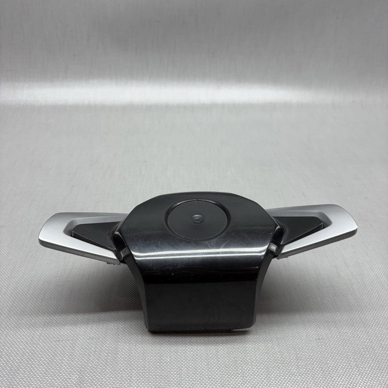 8556342 BMW C 650 SPORT HANDLEBAR CENTER COVER 2014-2016 2017 2018 2019 2020 OEM 8556342