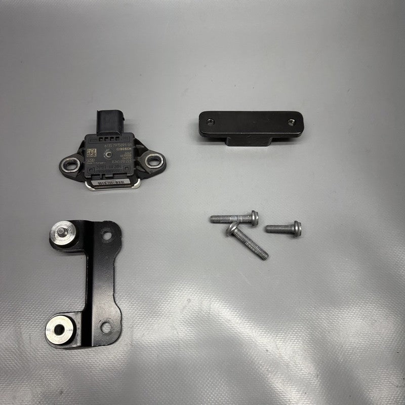 7915091 BMW M1000R SPEED SENSOR 2021 2022 2023 2024 OEM 7915091