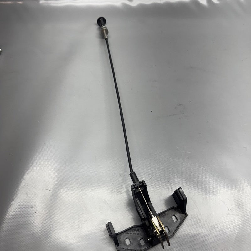 2308176 BMW K 1200LT DUELSEAT LOCKING MECHANSIM 2005 2006 2007 2008 OEM 2308176