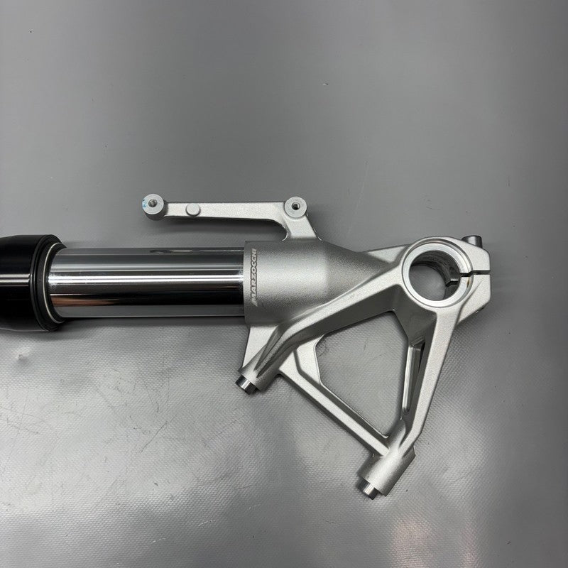 BMW M1000RR K66 TELESCOPE FORK RIGHT 2022 2023 2024 2025 2026 OEM 8829